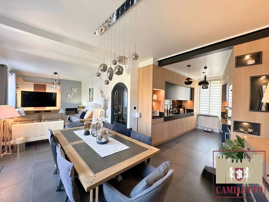 Maison à NOGENT-LE-ROI