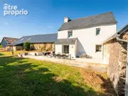 Maison à PLOUGOURVEST