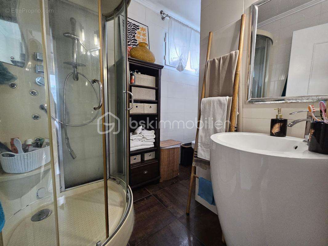 Maison à CHAMPIGNY-SUR-MARNE