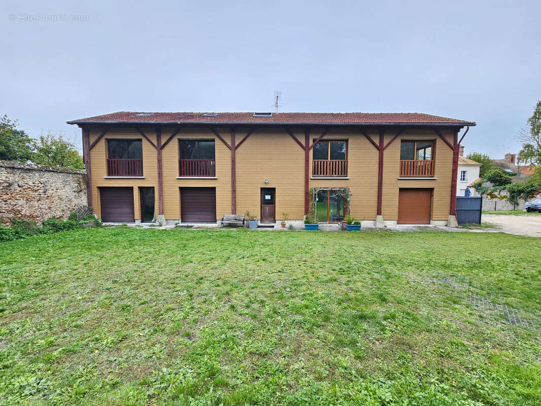 Appartement à BOISSY-SOUS-SAINT-YON