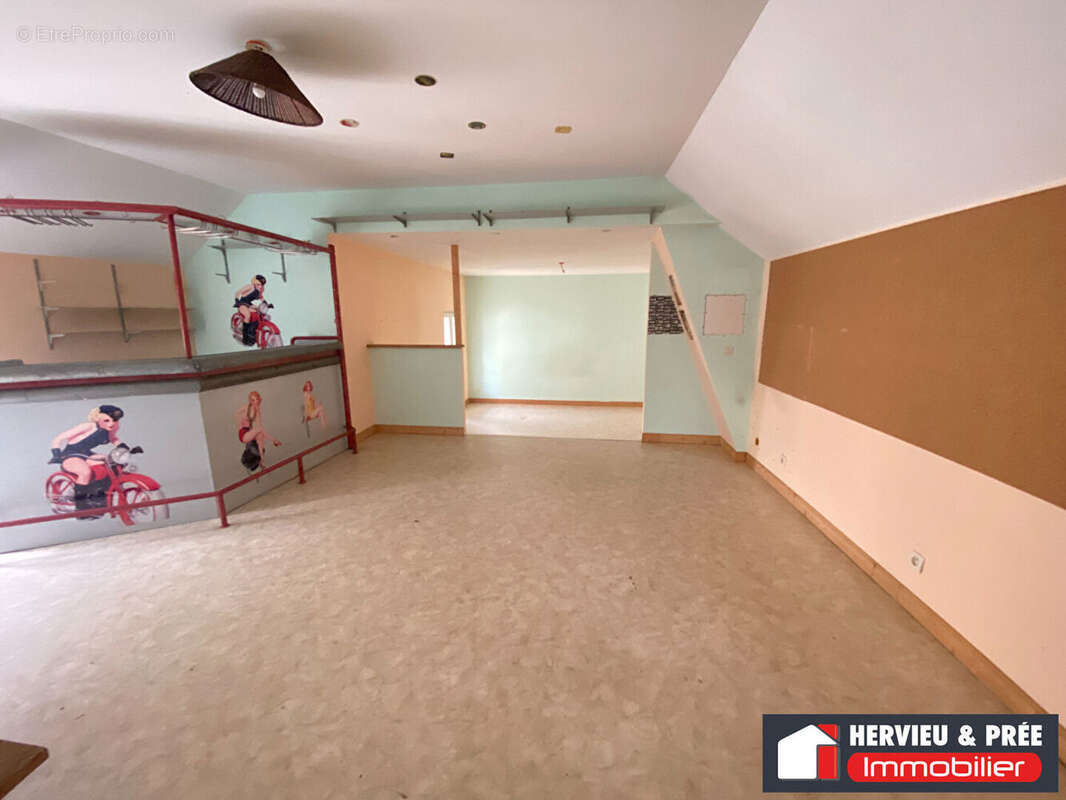 Maison ancienne - travaux a prévoir -avec dépendances - Luc-sur-Mer -- 626 m² de terrain - photo 14
