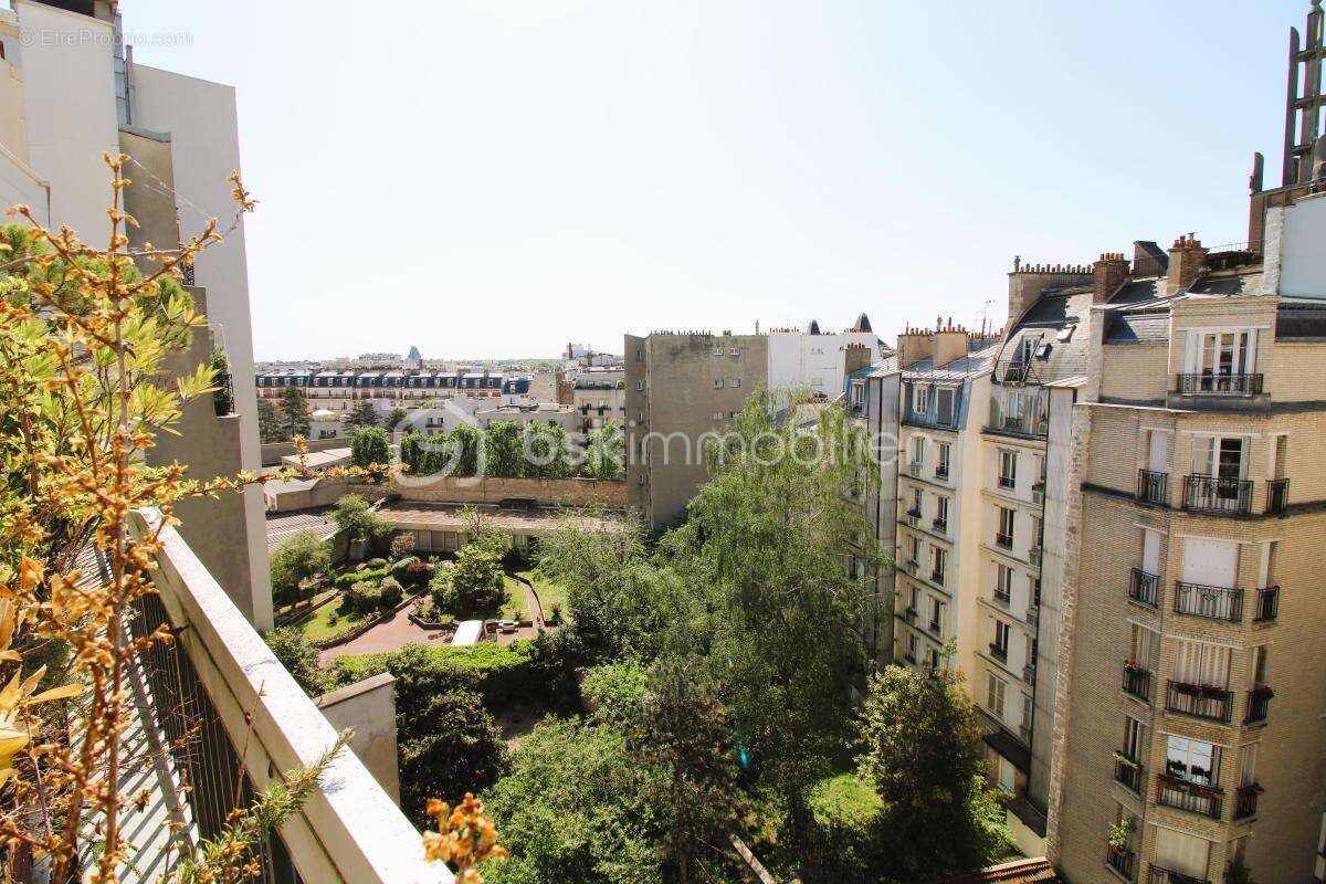 Appartement à PARIS-12E