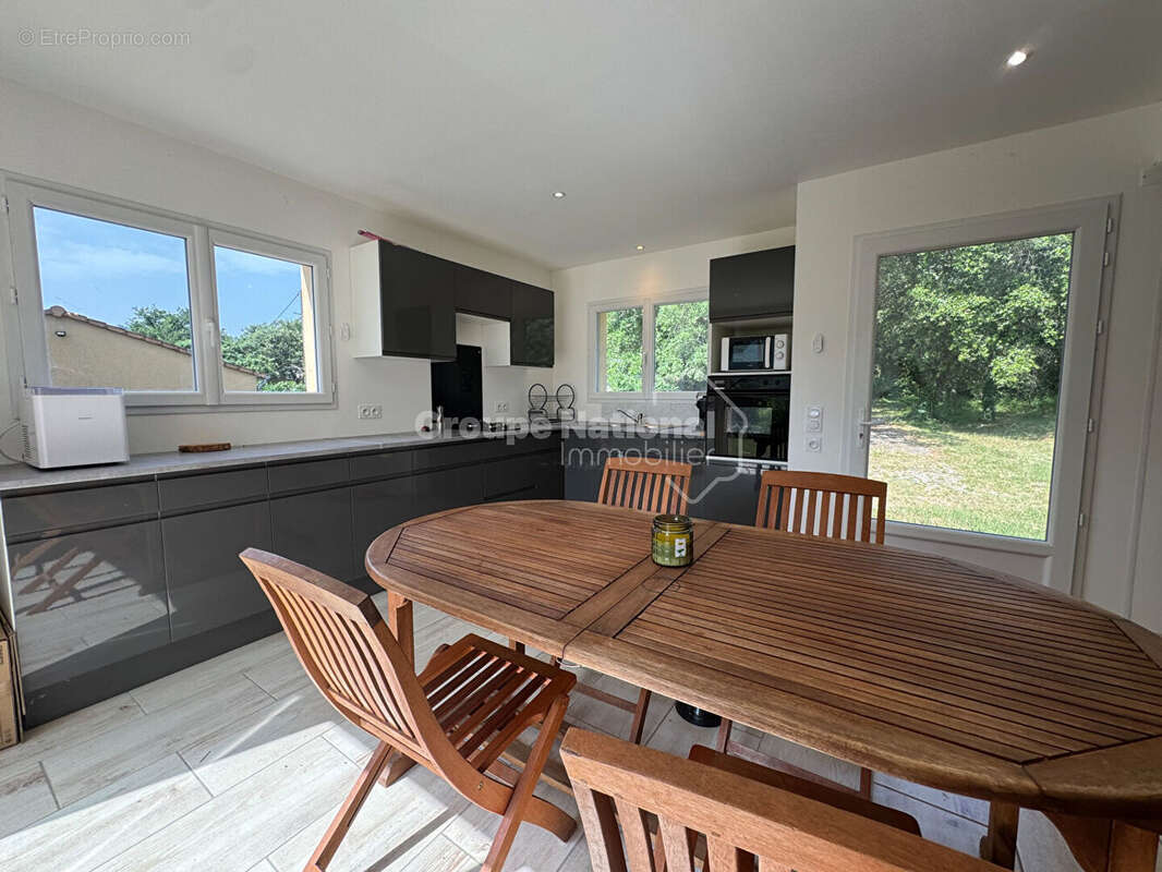 Maison à GOUDARGUES