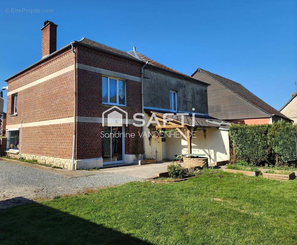 Photo 1 - Maison à AUBENTON