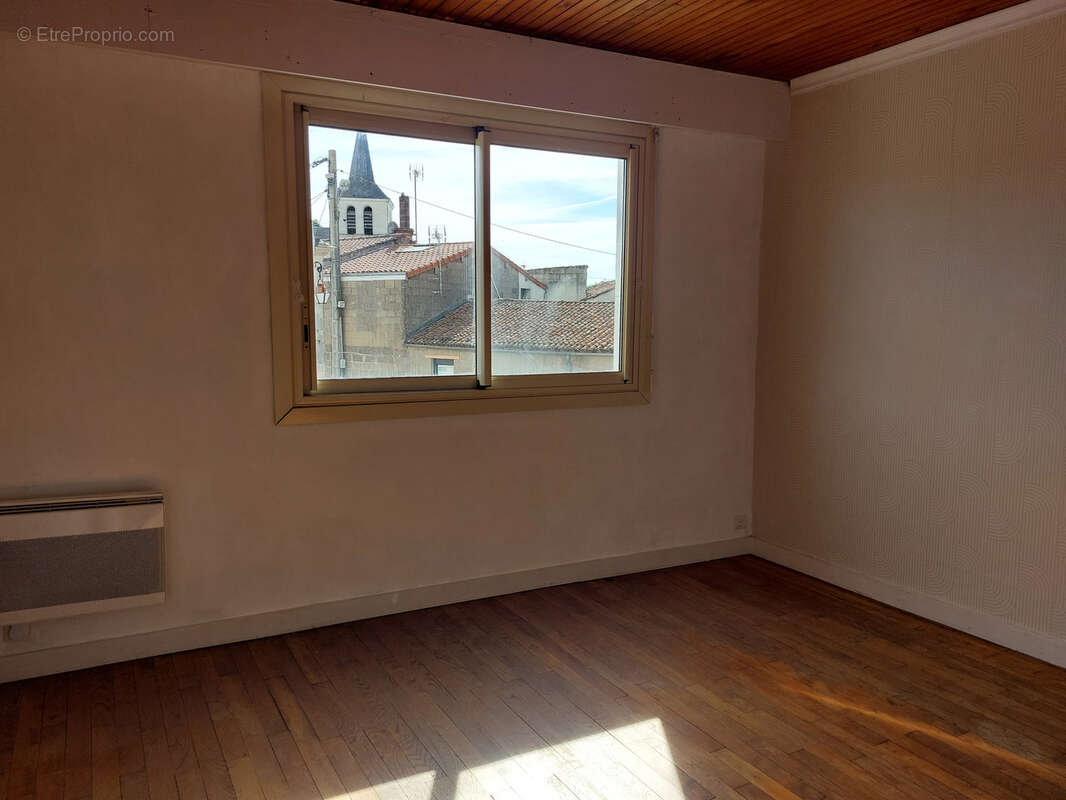 Maison à ARGENTON-L&#039;EGLISE