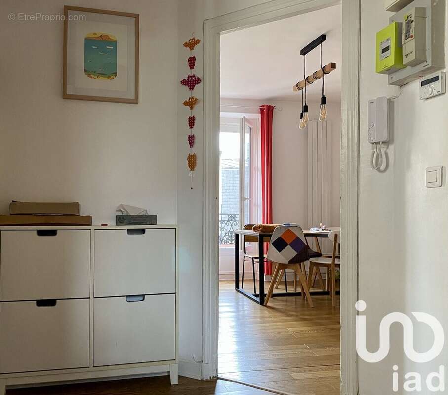 Photo 7 - Appartement à COURBEVOIE