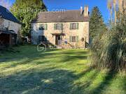 Maison à SAINTE-COLOME