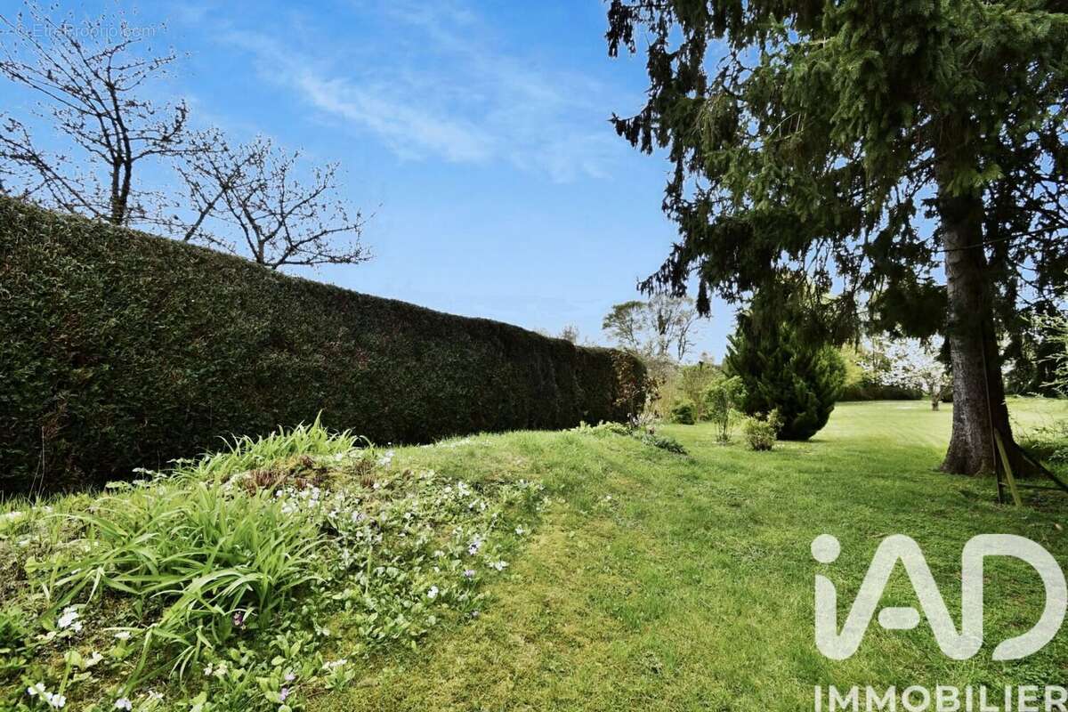 Photo 3 - Maison à MAIGNELAY-MONTIGNY