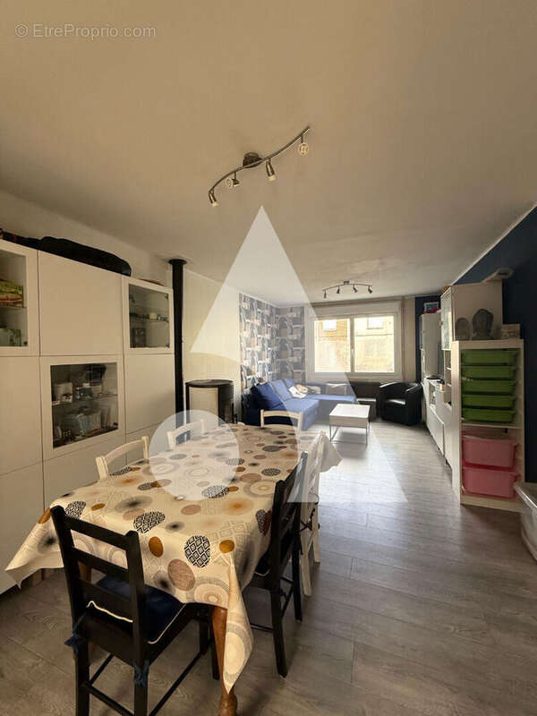 Maison à FACHES-THUMESNIL