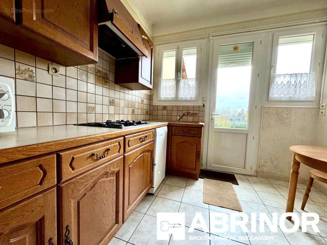 Maison à LONGPRE-LES-CORPS-SAINTS