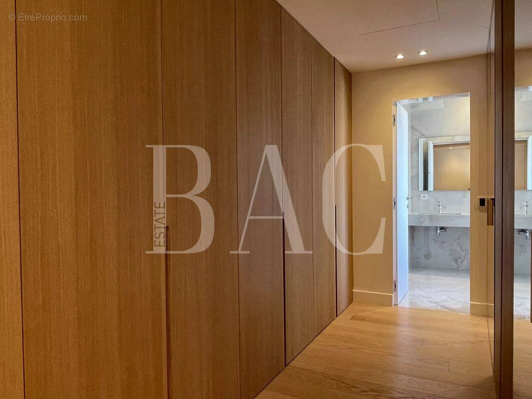 Maison à ROQUEBRUNE-CAP-MARTIN