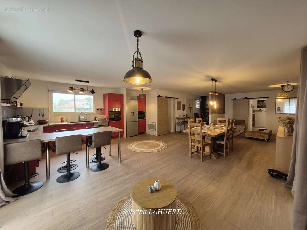 Maison à BON-ENCONTRE