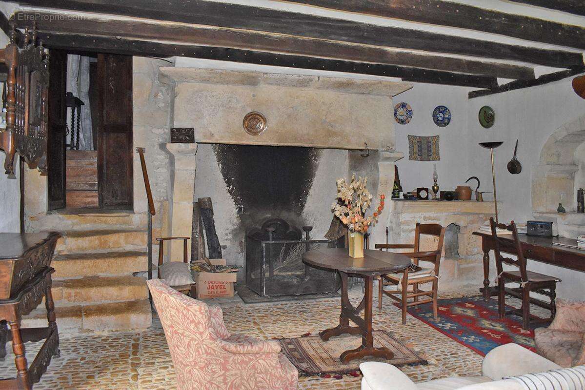Maison à MONTIGNAC