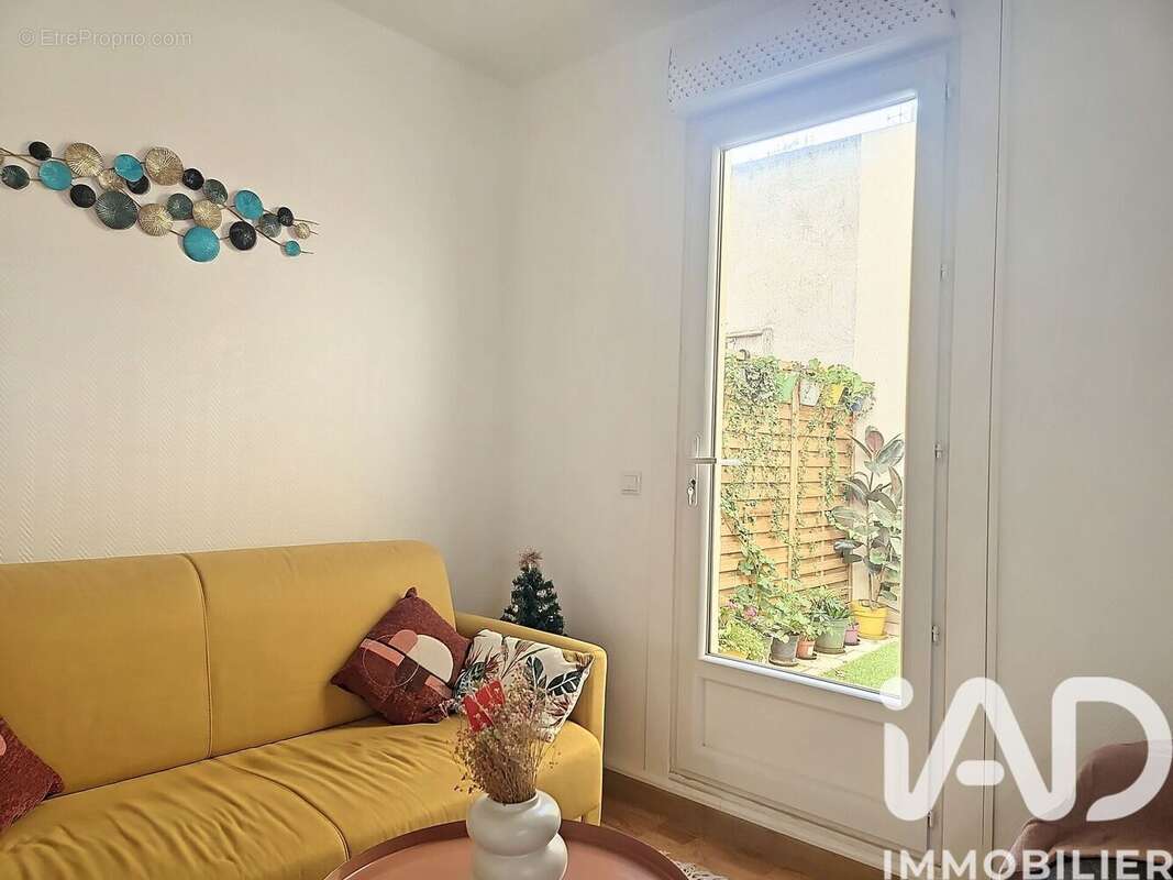 Photo 2 - Appartement à PUTEAUX