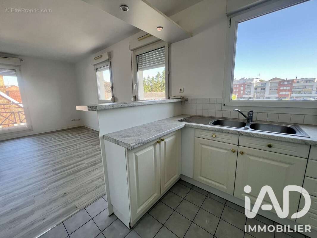 Appartement 51 m² à Lens  - photo 6