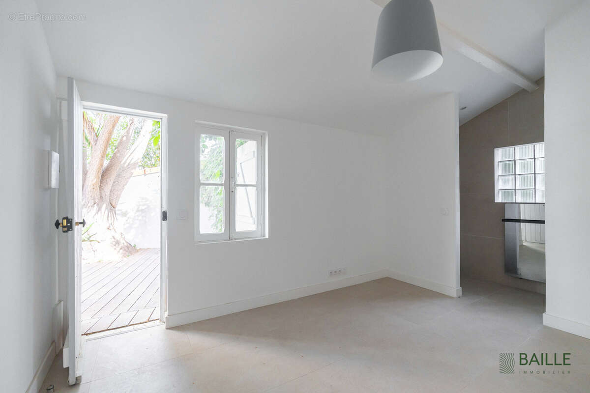 Maison à MARSEILLE-9E