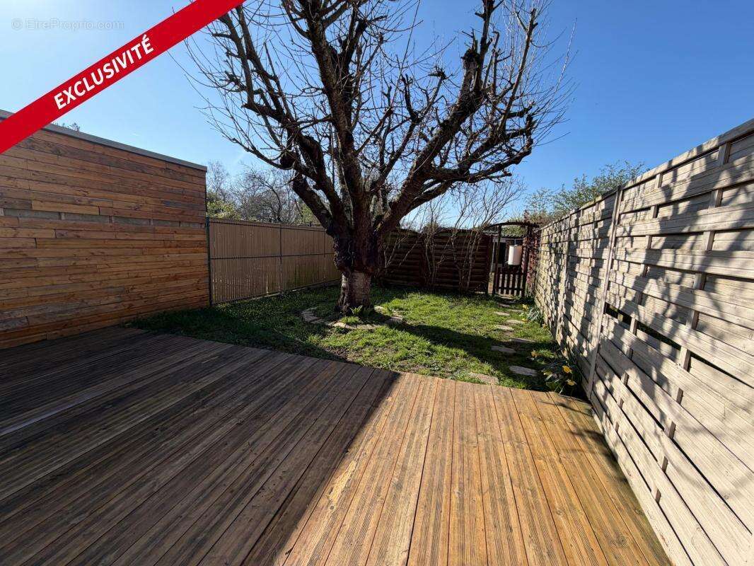 Maison à SARGE-LES-LE-MANS