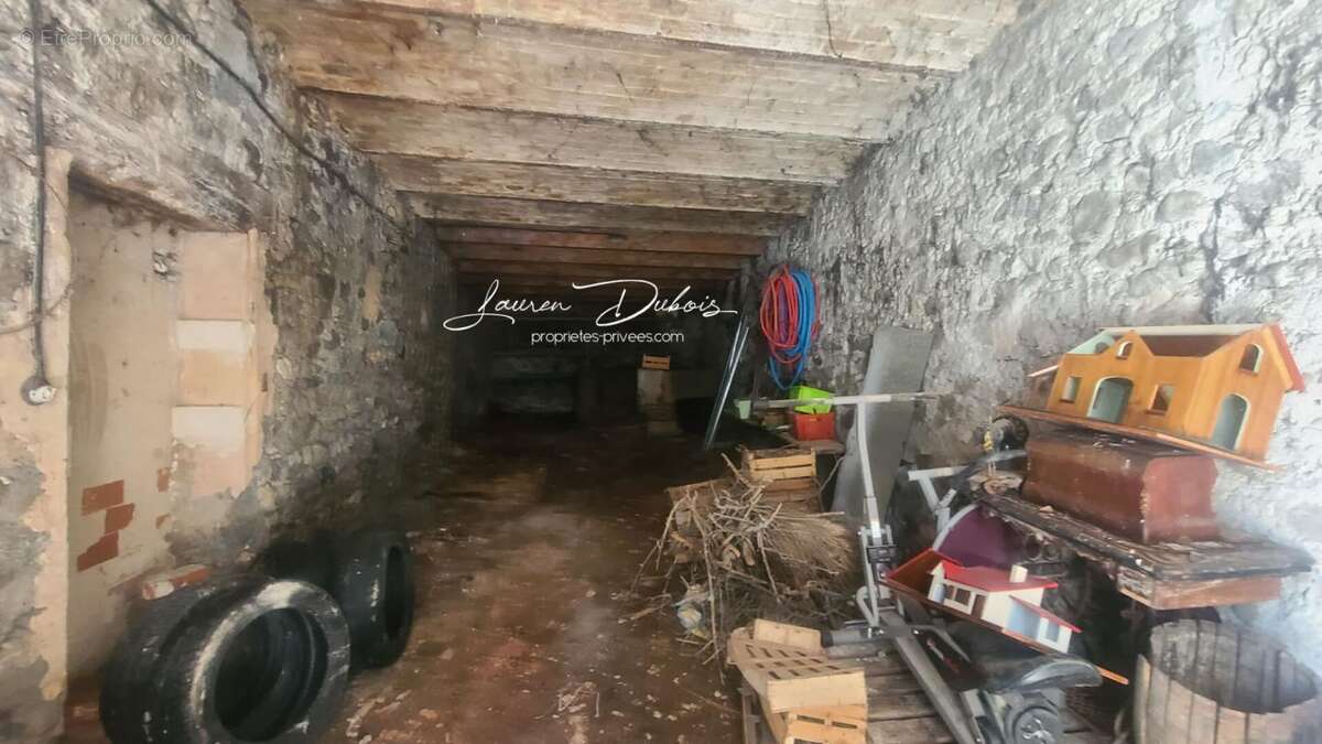 Maison à LA MOTTE-DU-CAIRE