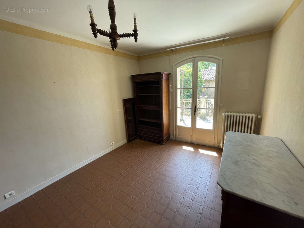 Maison à SAINT-BAUZILLE-DE-LA-SYLVE