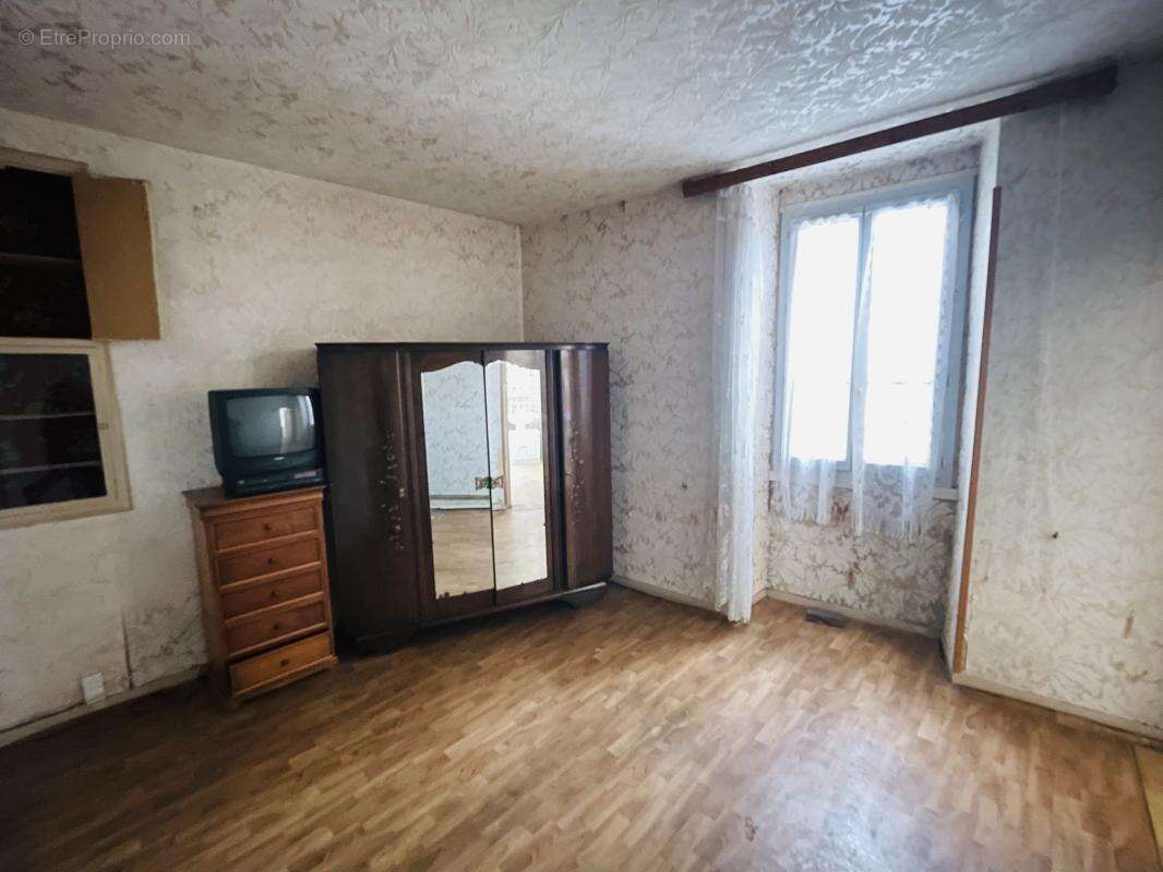 Appartement à ANGERVILLE