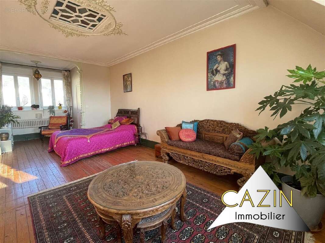 Maison à LE PIN-AU-HARAS