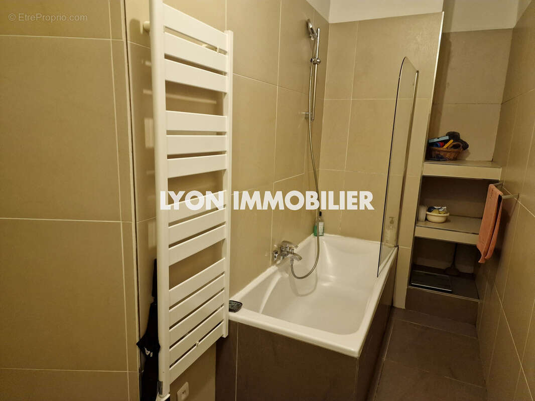 Appartement à LYON-8E