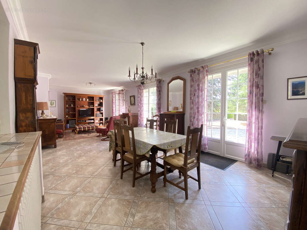 Maison à CHOUZE-SUR-LOIRE