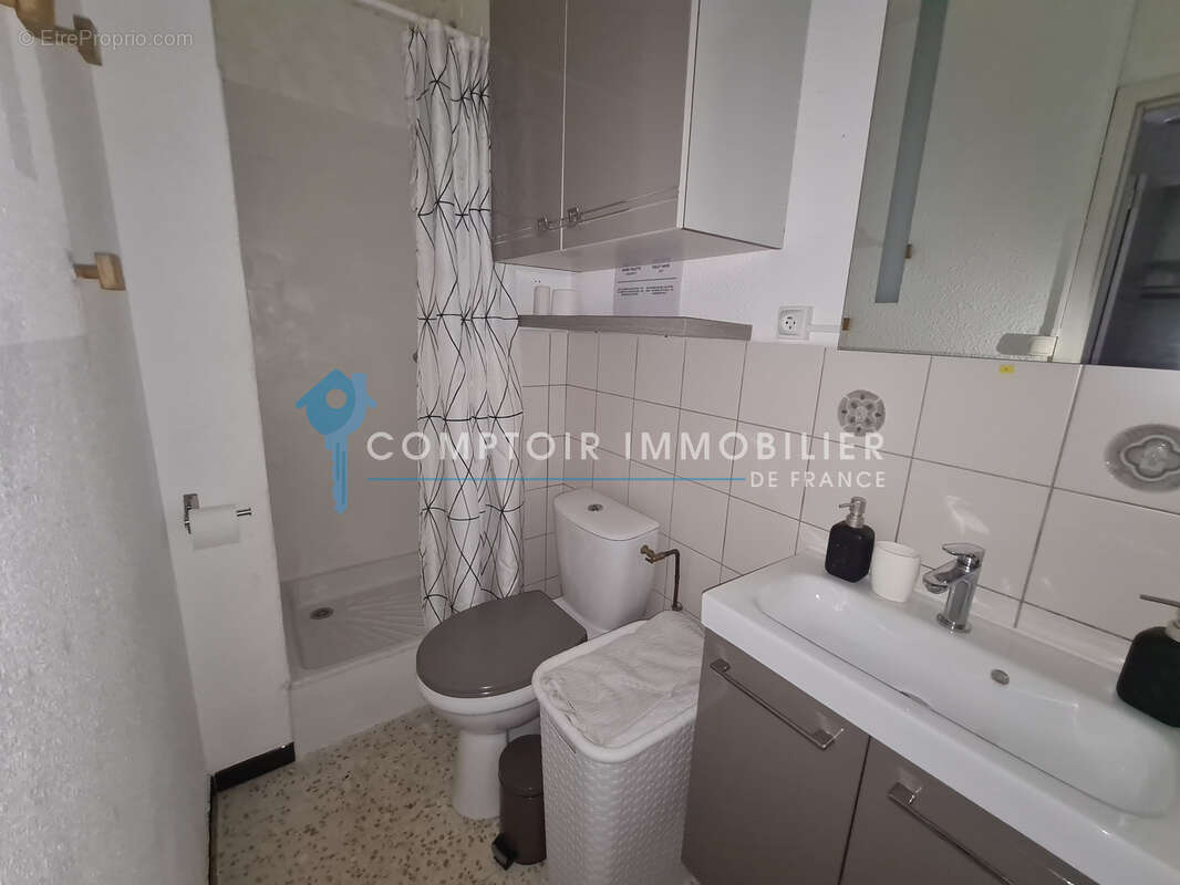 Studio  La Grande-Motte 25 m2 avec parking sécurisé 10 mn de la plage proche commerces - photo 9