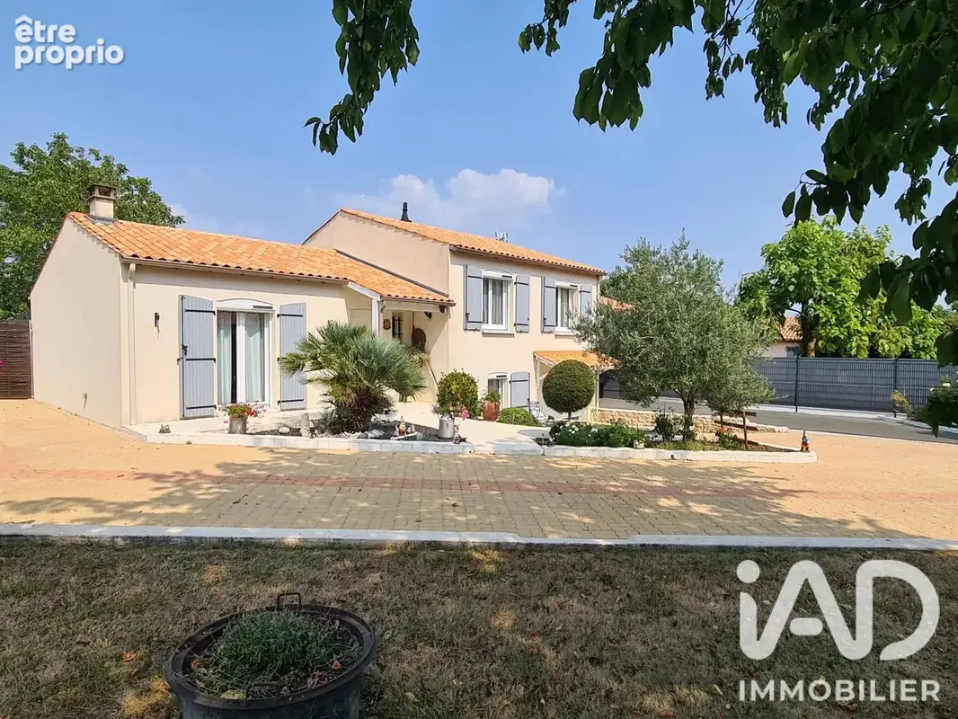 Photo 1 - Maison à SAINT-PORCHAIRE