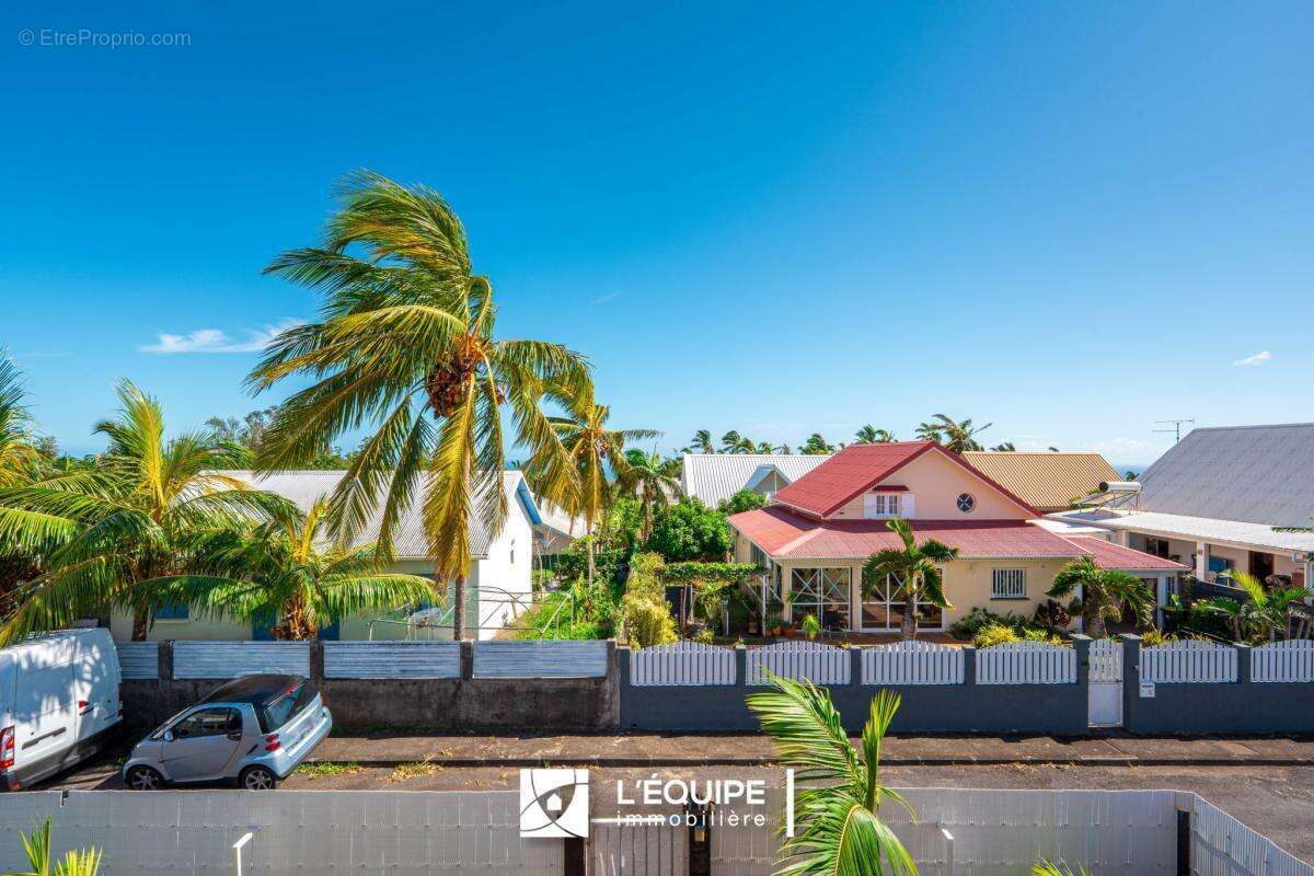 Maison à SAINT-DENIS