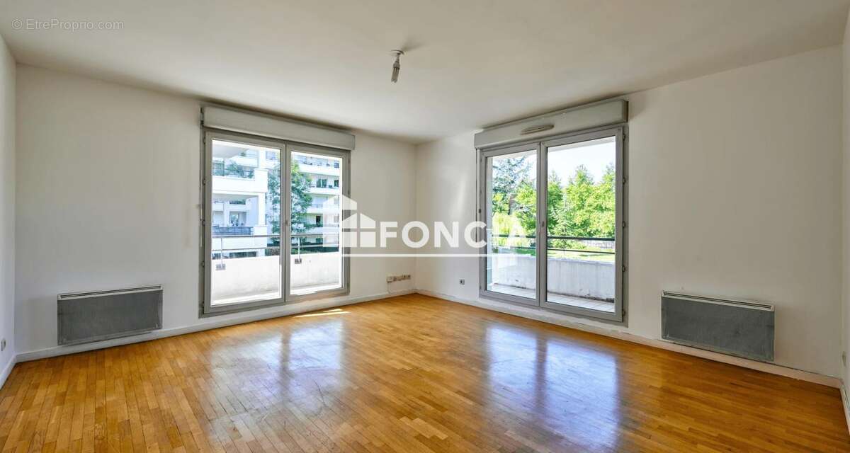 Appartement à SAINT-OUEN-L'AUMONE