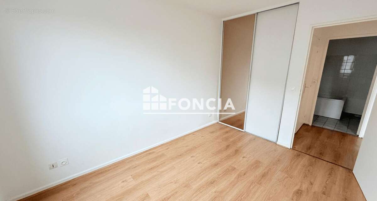 Appartement à LYON-8E