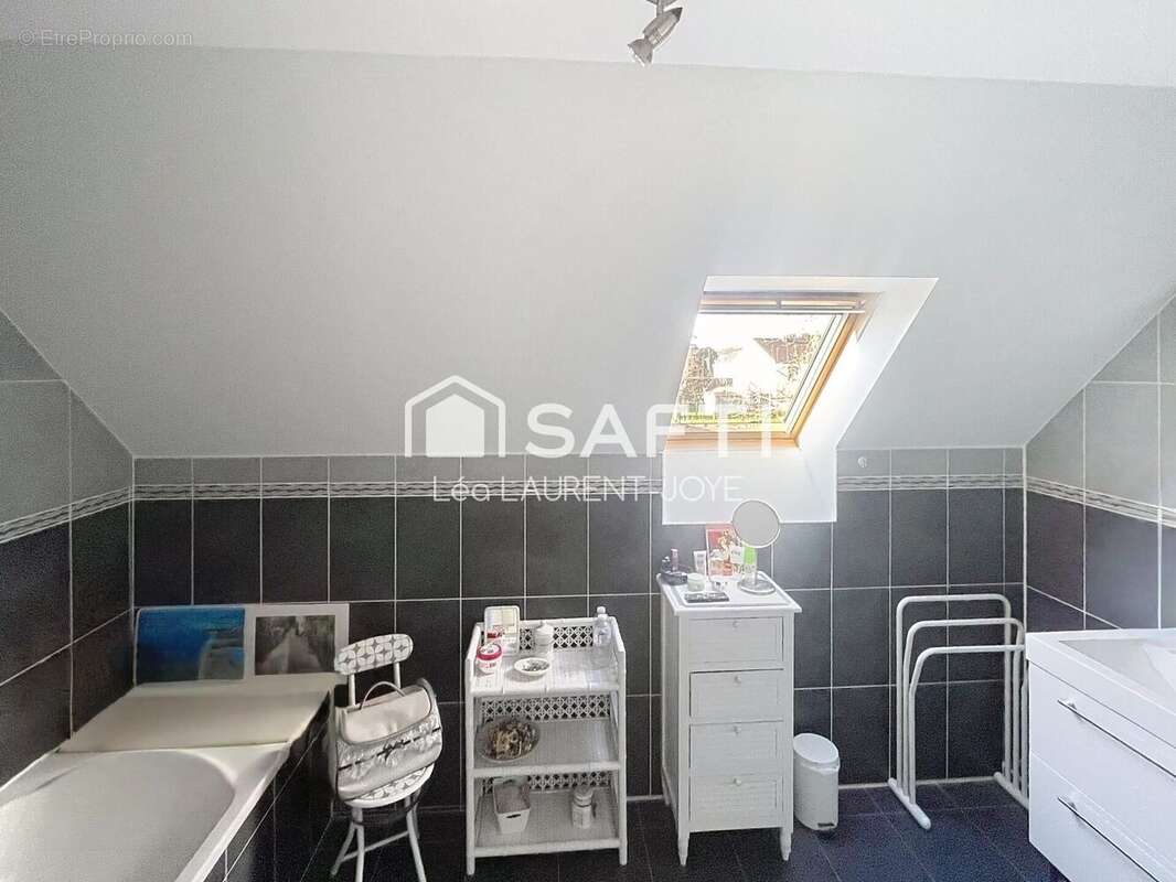 Photo 4 - Maison à LUYNES