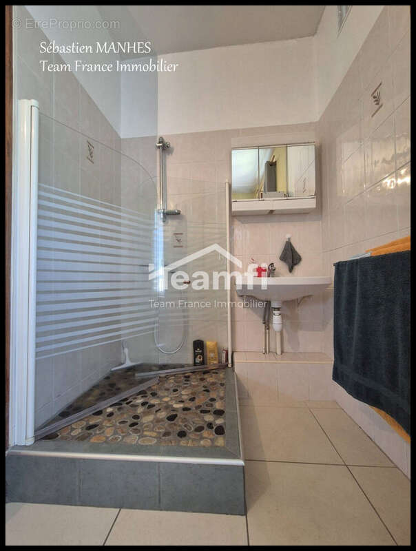 Appartement à PASLIERES