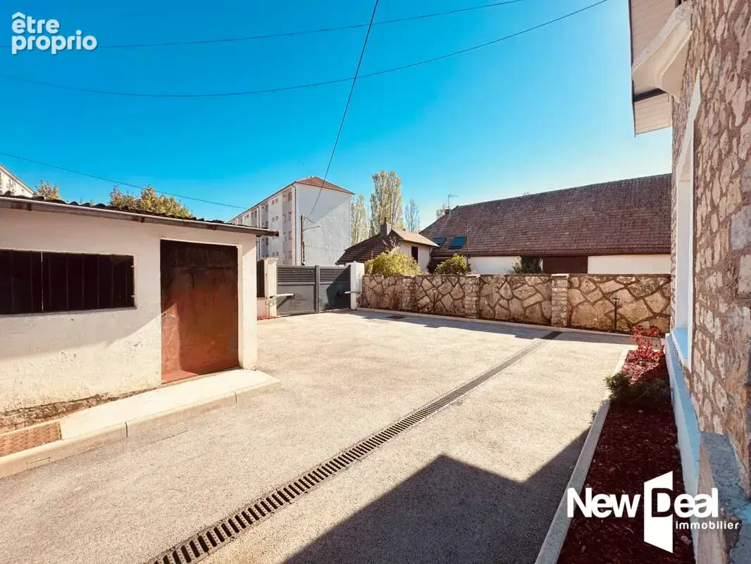 Exclusivité – Maison en pierre rénovée à Besançon - photo 5