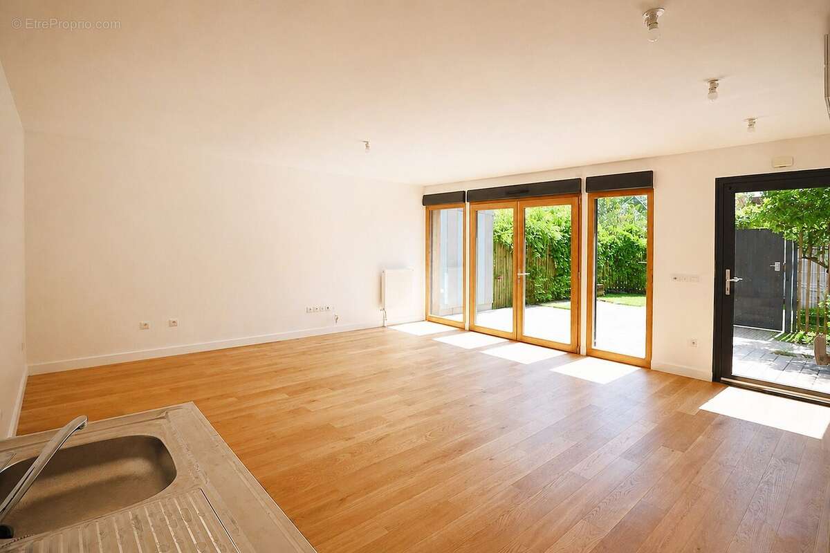 Maison 103 m² à Montreuil  - photo 4