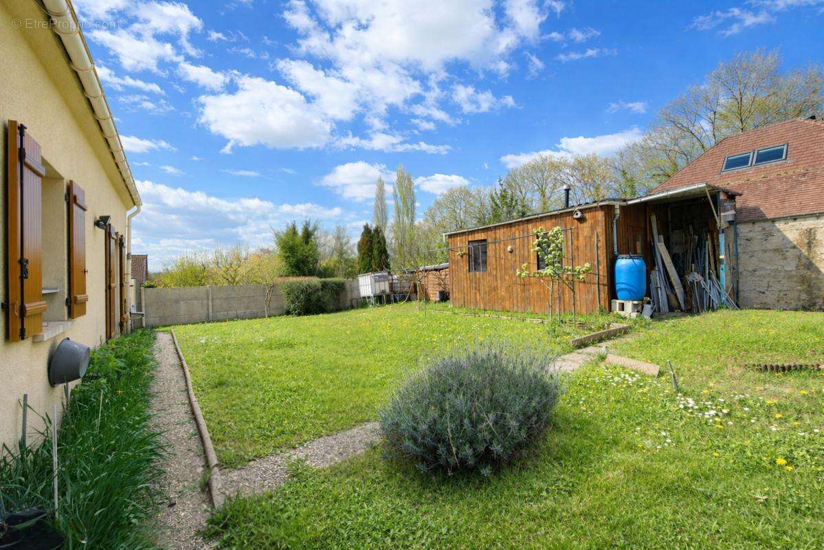 Maison à COULOMMIERS
