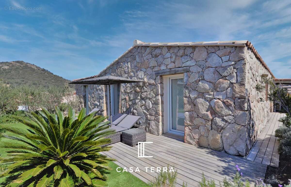 Maison à PORTO-VECCHIO