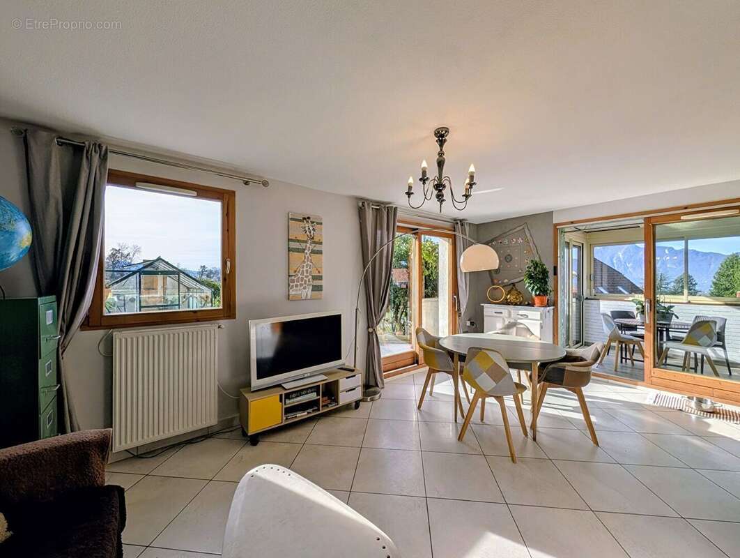 Maison à DRUMETTAZ-CLARAFOND