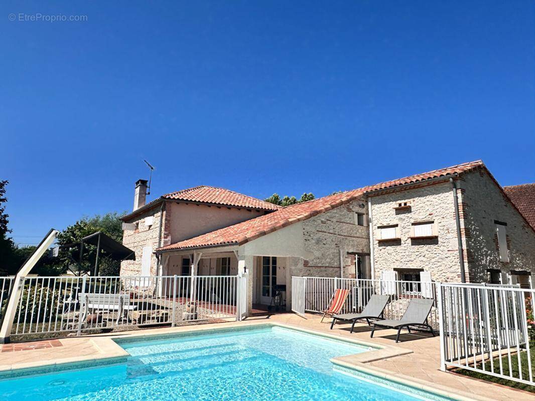 Maison à BRAX