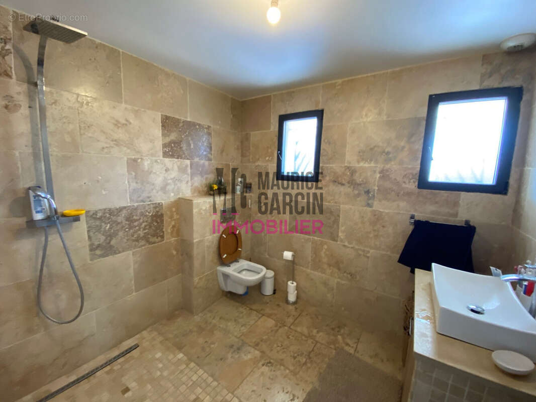 Maison à BEDARRIDES