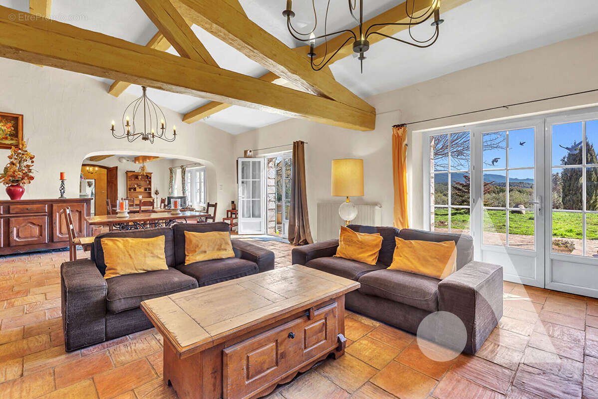 Maison à MOISSAC-BELLEVUE