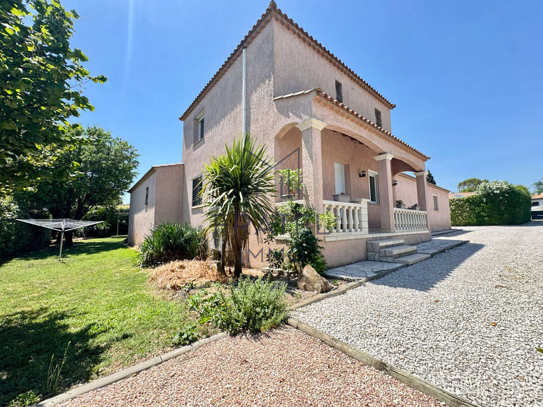 Maison à PINET