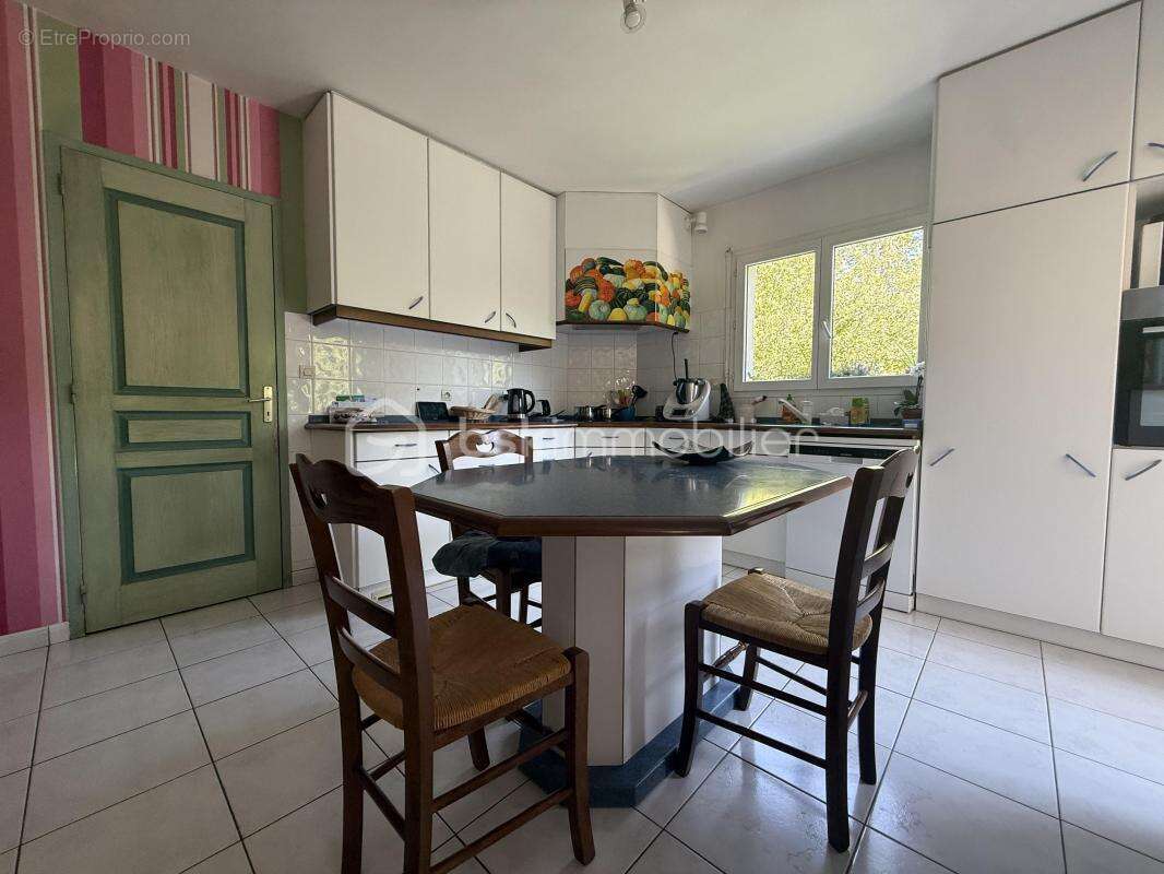 Maison à PONT-L'EVEQUE