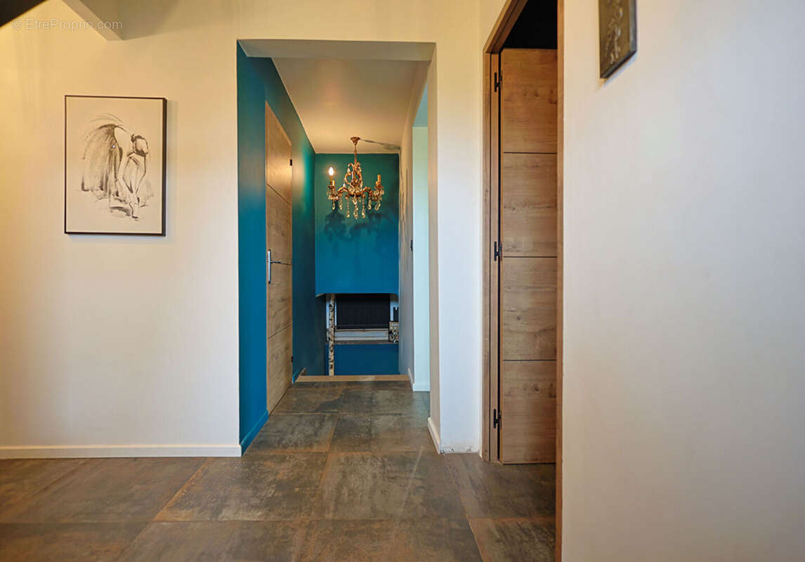 Maison individuelle rénovée, volumes généreux et cadre paisible à LELLING - photo 17