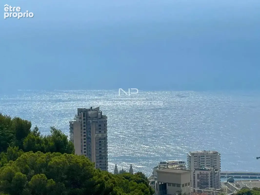 BEAUSOLEIL – BELLEVUE : Villa contemporaine avec piscine et vue panoramique sur Monaco - photo 6