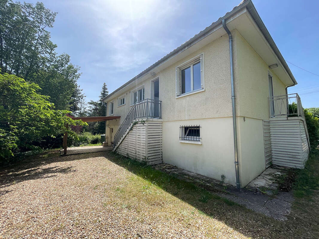 Maison à BUXEROLLES