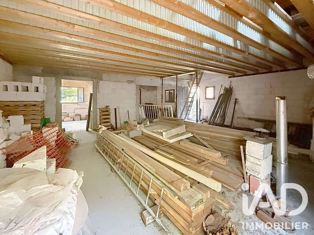 Appartement 172 m² à Saint-Martin-Vesubie  - photo 7