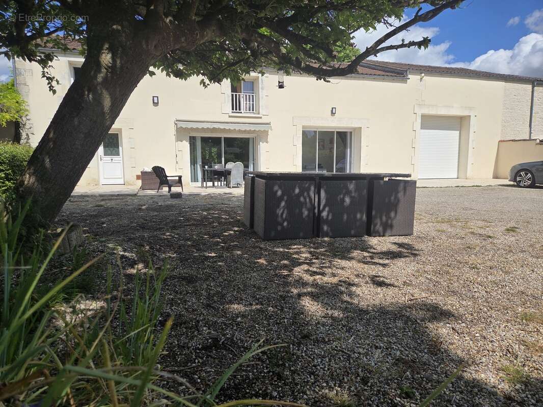 Maison à REPARSAC