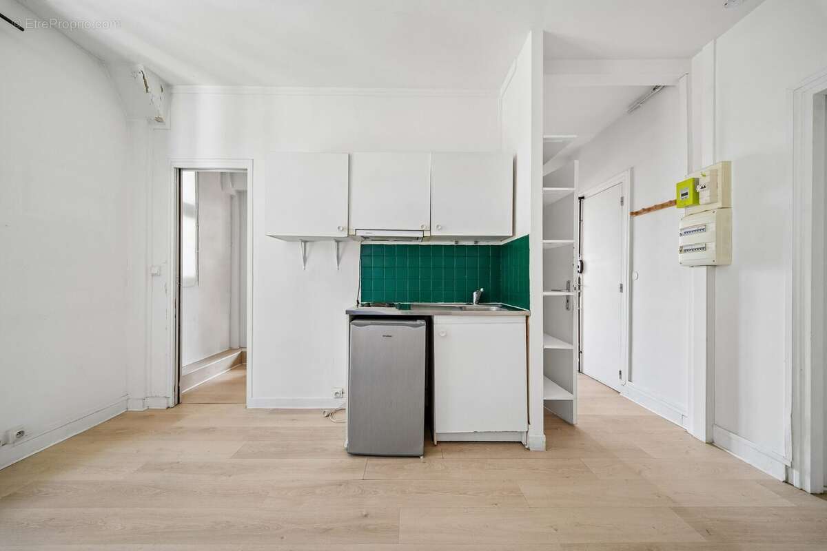 Appartement à PARIS-18E